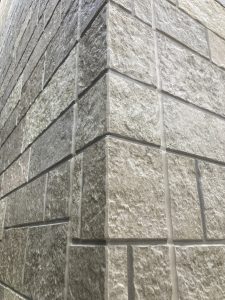 間口6ｍ　30坪　２階建ての家　外壁工事