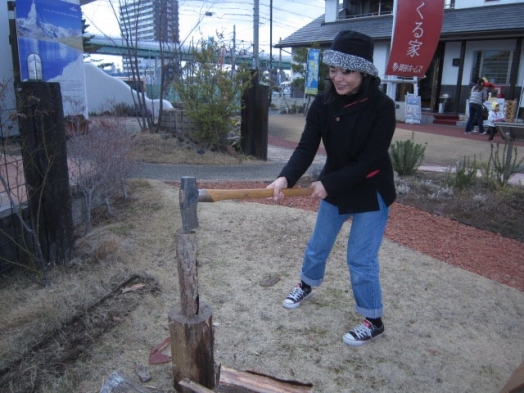 薪割りに挑戦して見ませんか？